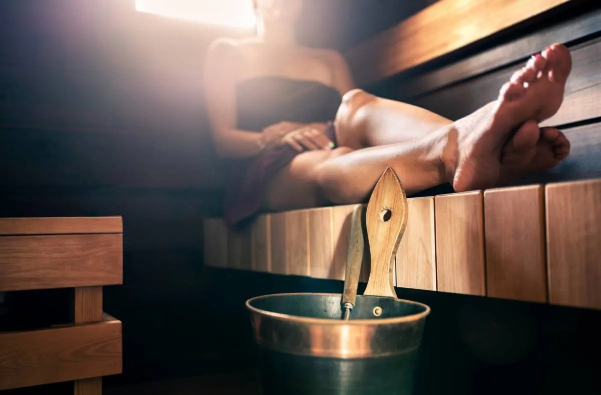 Sauna à infrarouge et sauna finlandais : lequel choisir ?