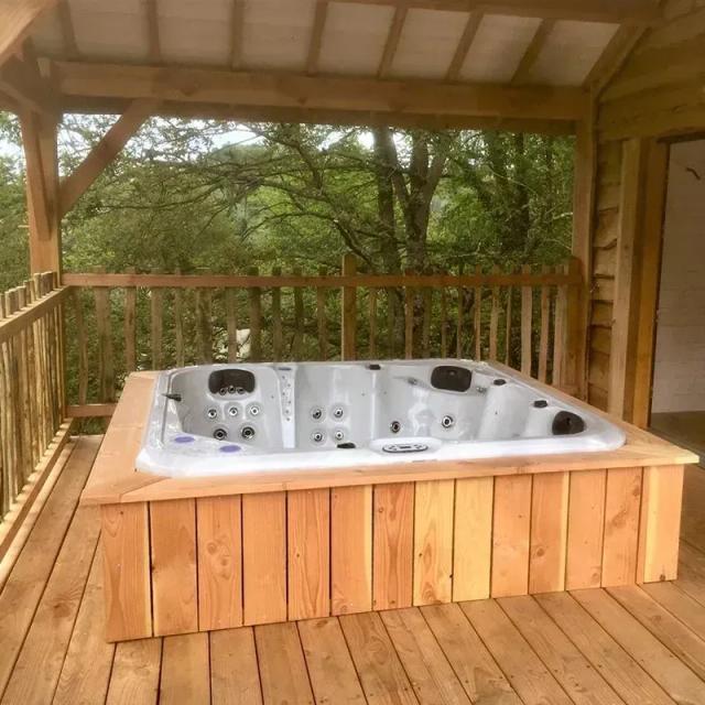 Installation d'un spa en extérieur : quelle est la réglementation